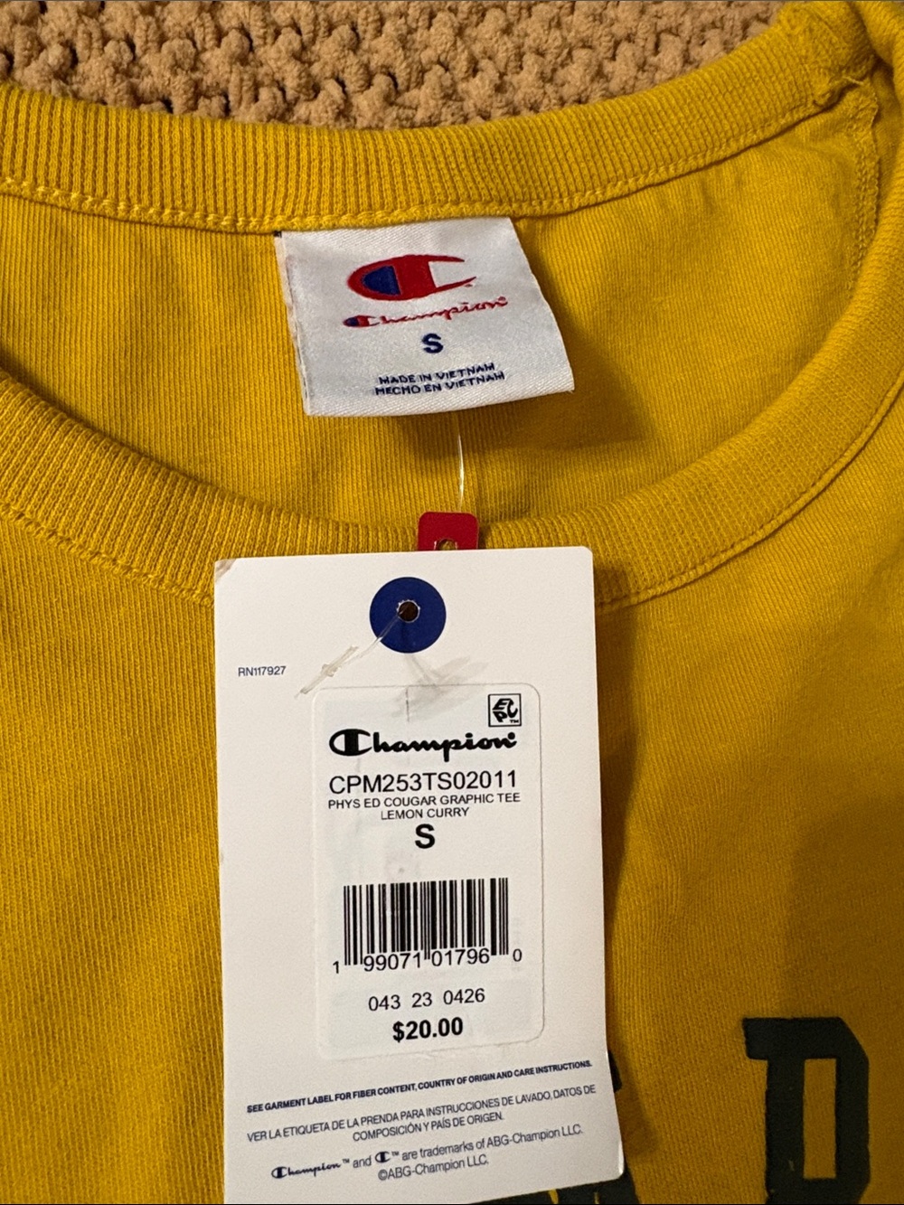 Champion Men’s Mustard Yellow Graphic Logo Tee Size Boxy S - Picture 3 of 6